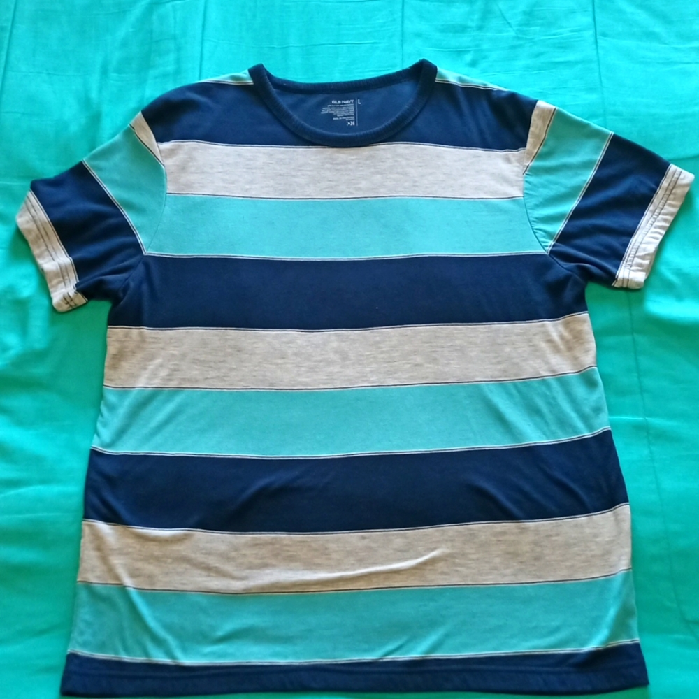 Large HEAVY cotton Old Navy t-shirt